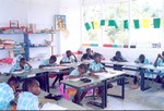 schoolklas in Kayana n� het opknappen